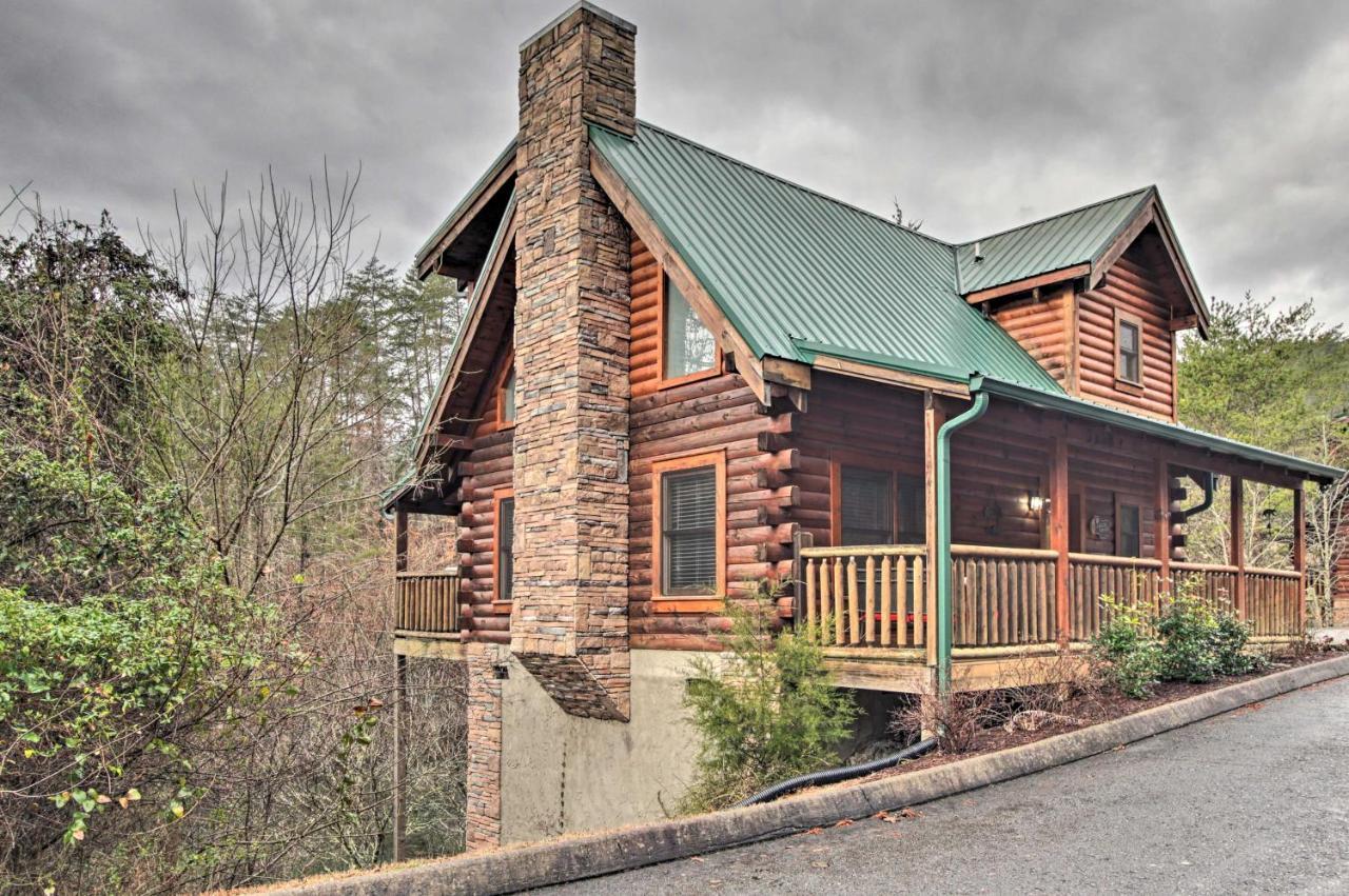Hébergement de vacances With Hot Tub About 2 Mi To Island In Pigeon Forge! Pigeon Forge